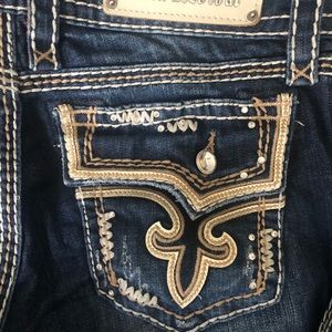 Rock revival skinny jeans